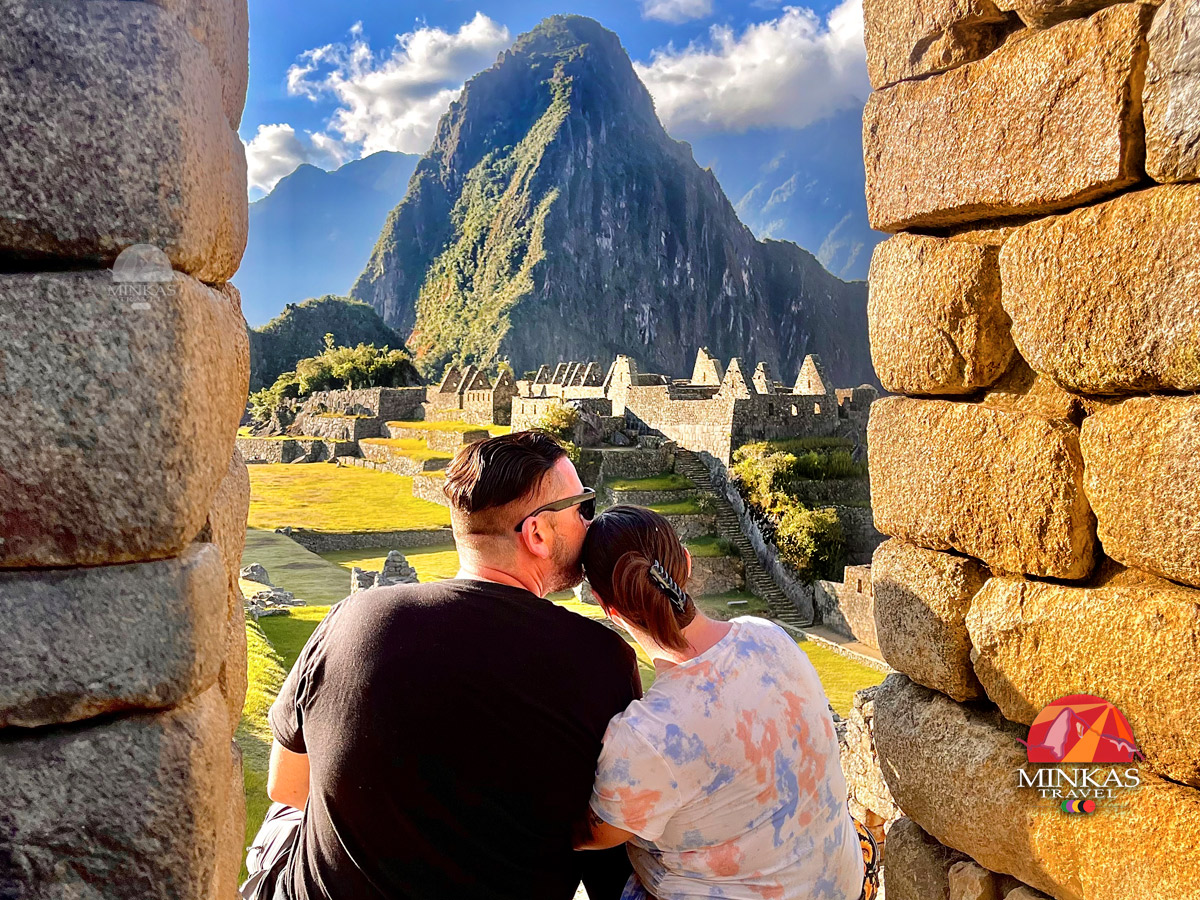 Unique photo beautiful sunset in Machu Picchu - Minkas Travel